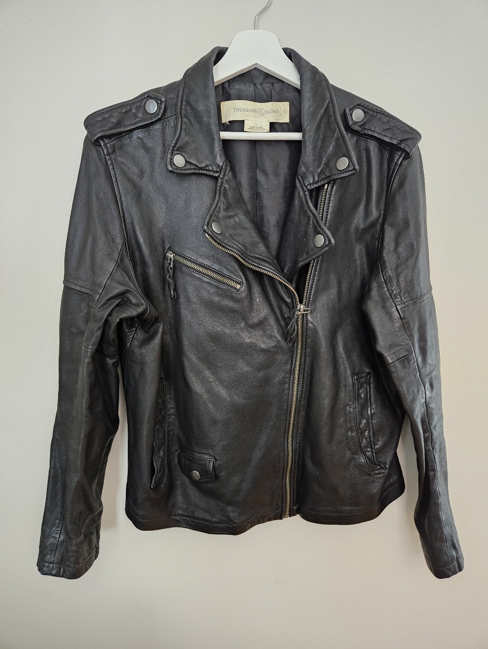 Treasure & Bond Black Leather Moto Jacket Zip Front Neutral Classic Bikercore - Picture 2 of 13